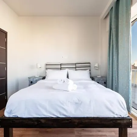 Apartment 8th Fl Penthouse W Acropolis & Mt. Lycabettus View Athens